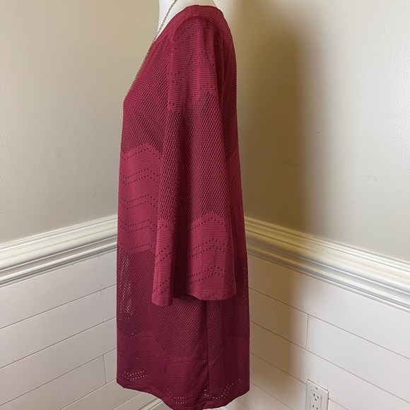 Ronni Nicole Maroon Perforated Design Dress 12 FREE SHIP - Picture 2 of 5